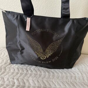 Victoria’s Secret Fashion Show 2025 Satin Blingy Zippered Tote New with Tags